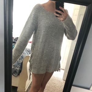 American Eagle sweater